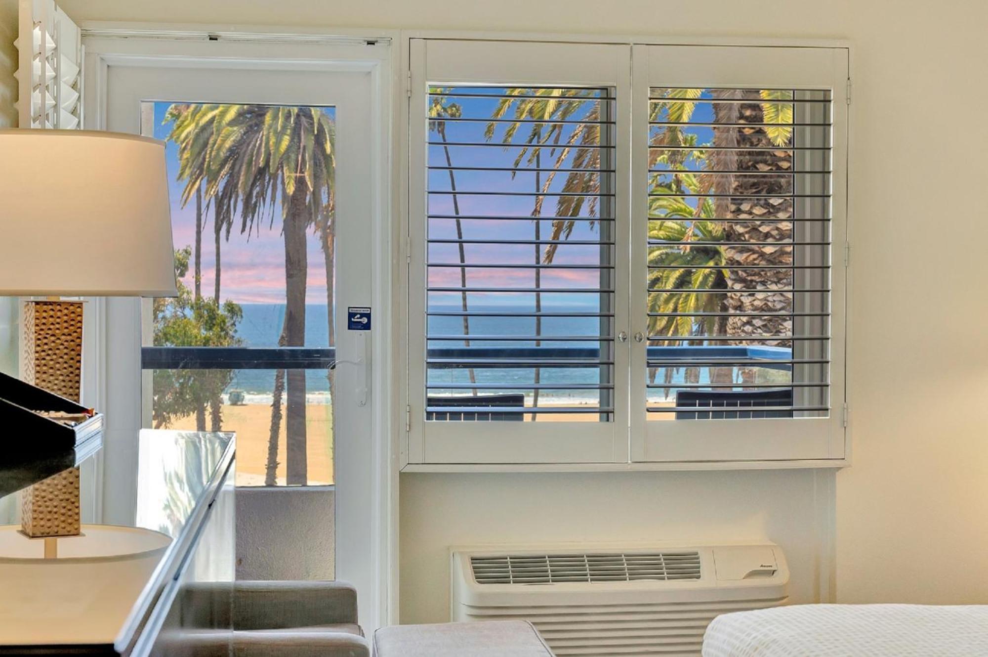 Ocean View Hotel Santa Monica Bagian luar foto